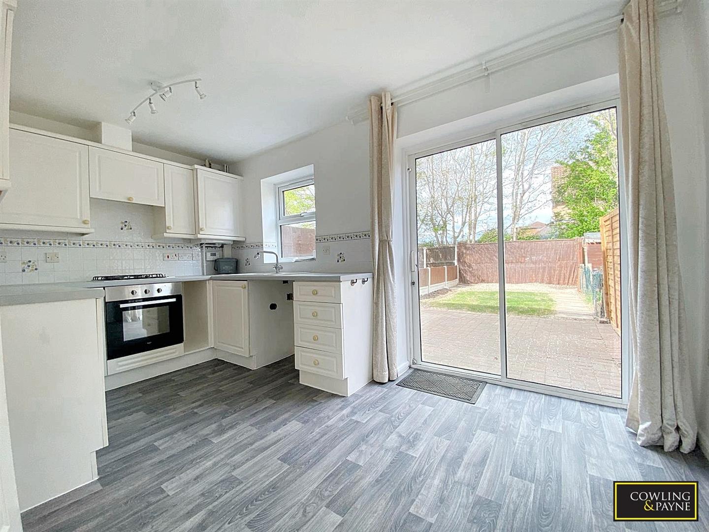 Ruthven Close, Wickford